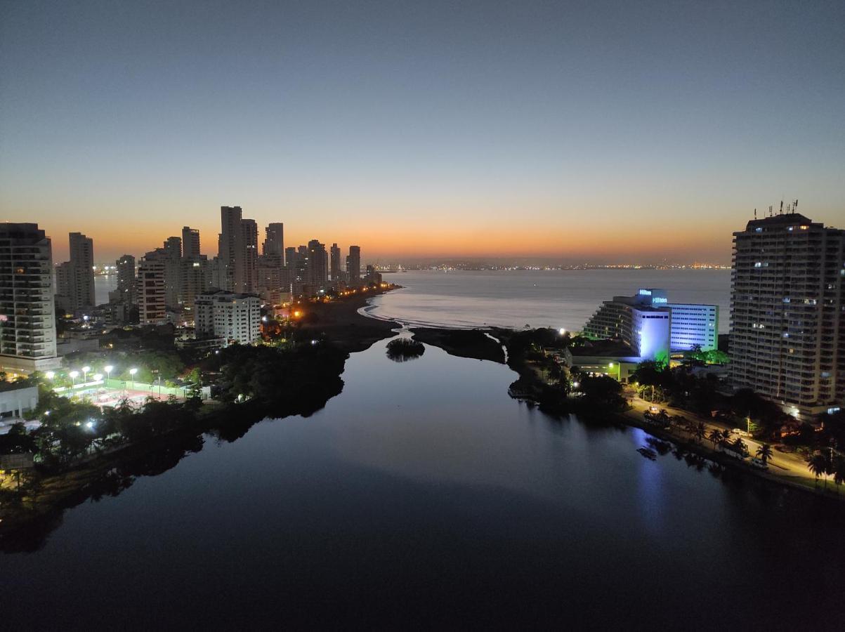 Apartamento De Lujo Con Vista Al Mar - Excelente Ubicacion Cartagena  Exterior foto